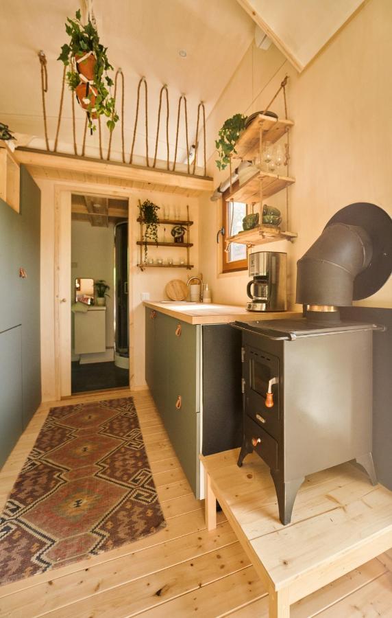 Tiny House Orebro Exterior photo