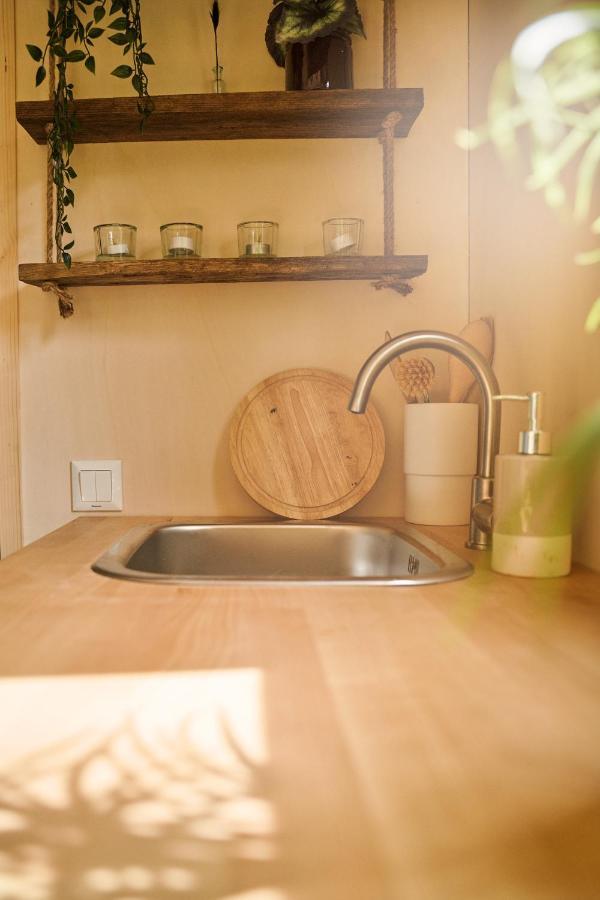 Tiny House Orebro Exterior photo